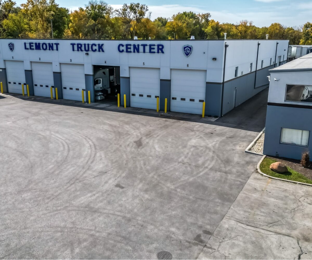 13769 Main St Lemont IL 60439 Lemont truck center footage